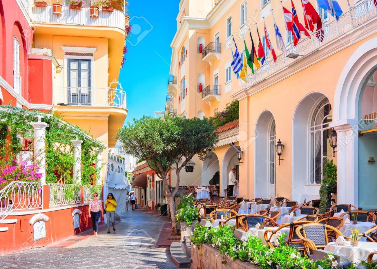 Bed and Breakfast Donna Lena Relais Napoli Zewnętrze zdjęcie